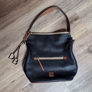 Dooney & Bourke Purse w/ Strap